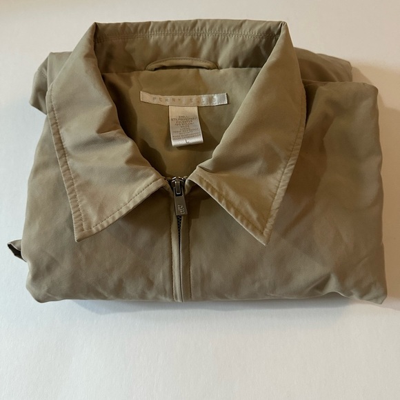 Perry Ellis Tan Lightweight Shirt Jacket with Zip-Up Closure - Picture 7 of 10